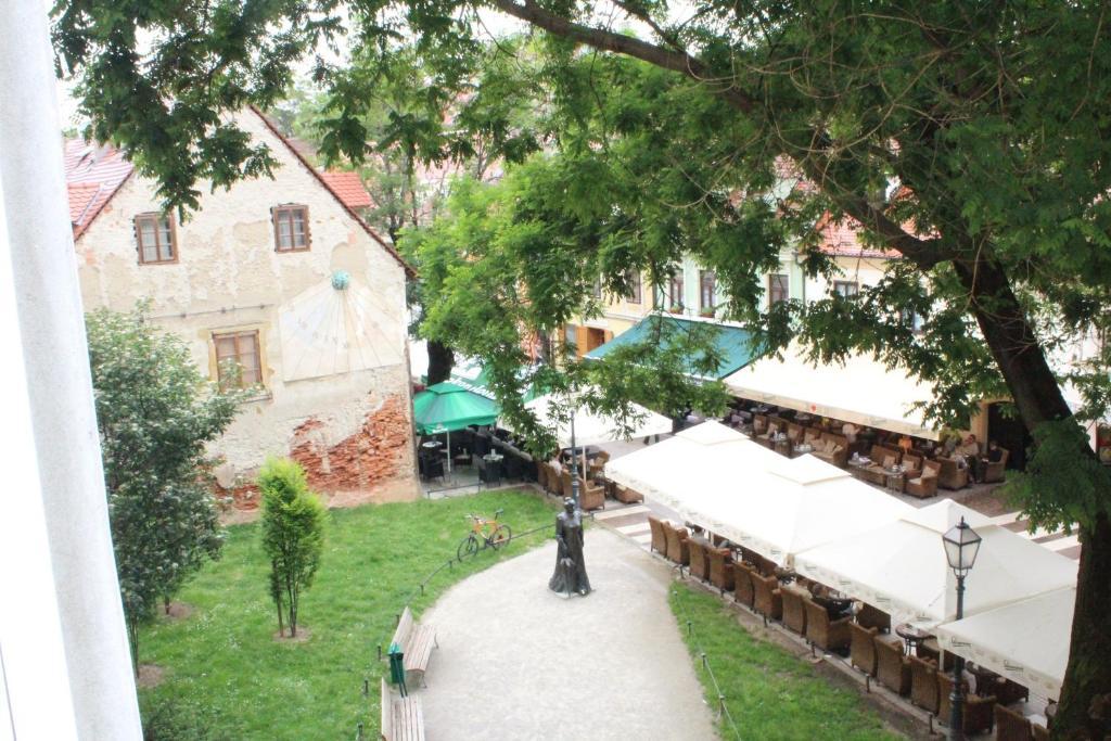 Rooms Zagreb 17 Rom bilde